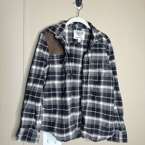 California Dream Who. A.U Men's Black and White Plaid Shirt